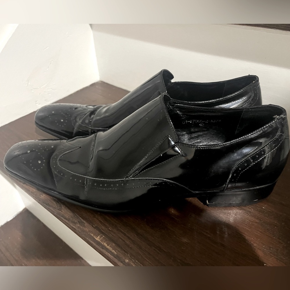 Black men’s patent leather loafer/slip on shoes size 45